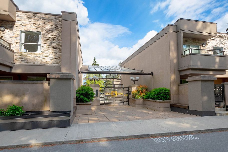 706 1500 Ostler Court North Vancouver, BC - 39