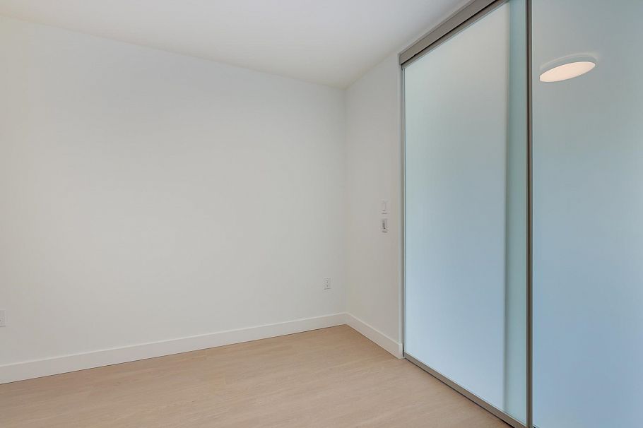 663 422 E 3rd Street North Vancouver, BC - 15
