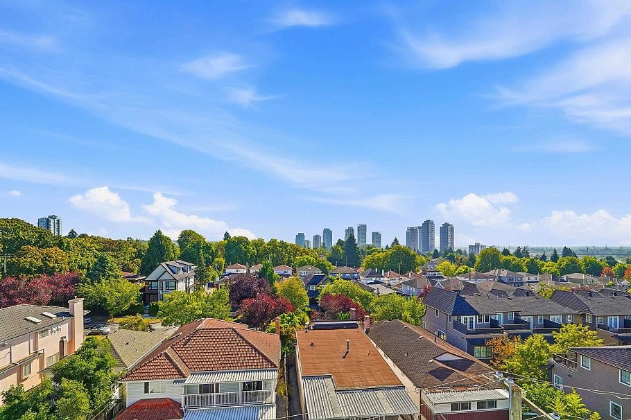 604 8080 Oak Street Vancouver, BC - 4