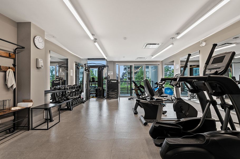 614 108 E 8th Street North Vancouver, BC - 18