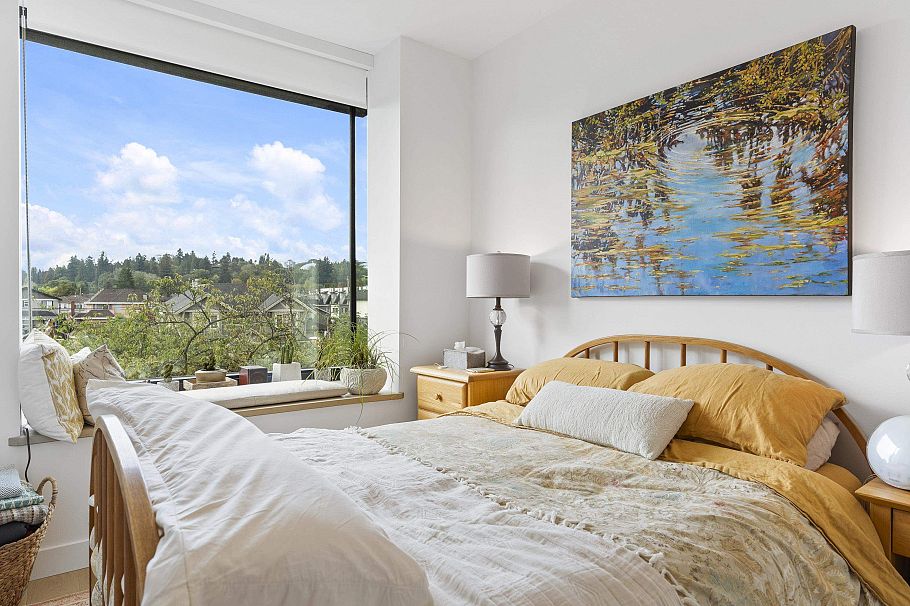 102 157 W King Edward Vancouver, BC - 18