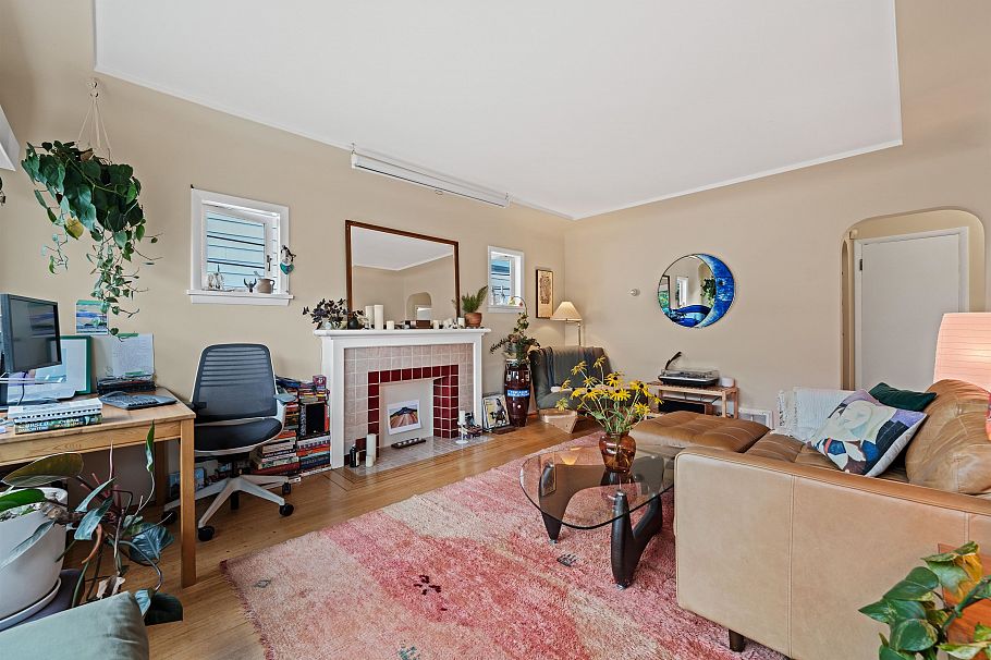 2608 E 4th Avenue Vancouver, BC - 15
