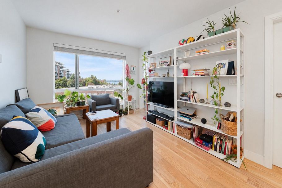 403 233 Kingsway Vancouver, BC - 4