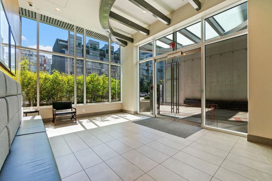 601 161 E 1st Avenue Vancouver, BC - 19