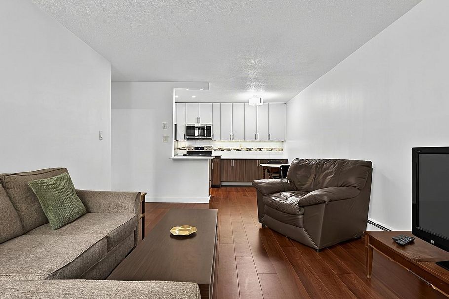 101 750 E 7th Avenue Vancouver, BC - 9