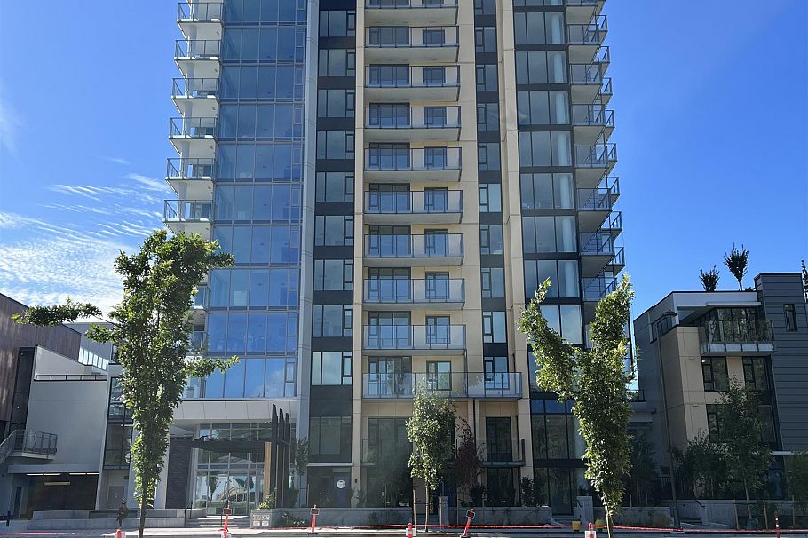 502 1471 Hunter Street North Vancouver, BC - 20