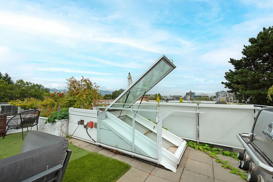 2220 Willow Street Vancouver, BC - 21