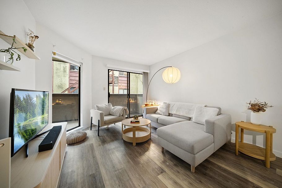 209 975 W 13th Avenue Vancouver, BC - 2