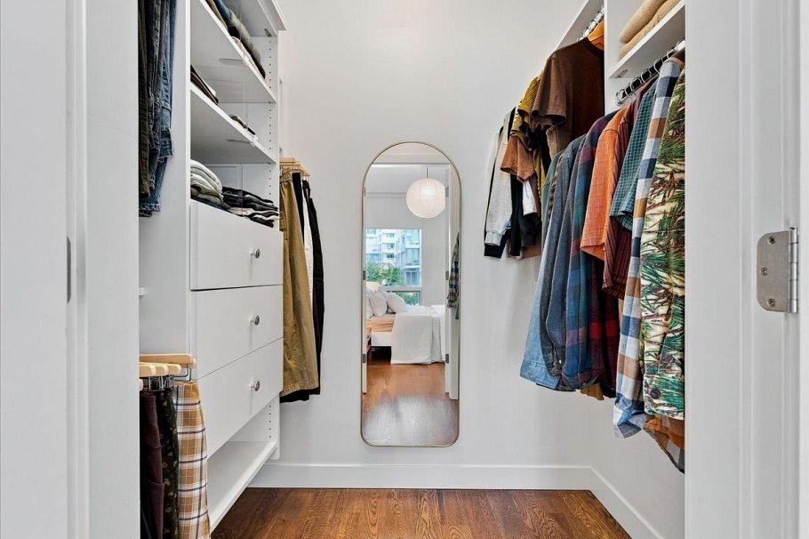 210 108 E 1st Avenue Vancouver, BC - 17