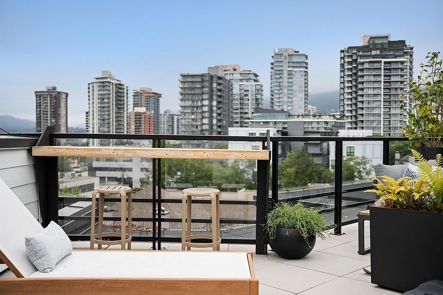 614 108 E 8th Street North Vancouver, BC - 14