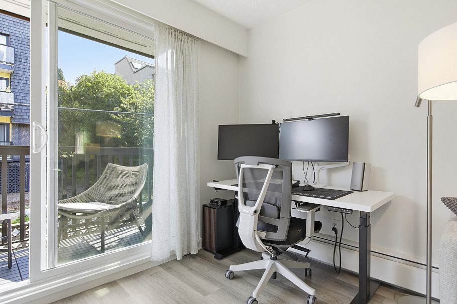 203 270 W 3rd Street North Vancouver, BC - 18