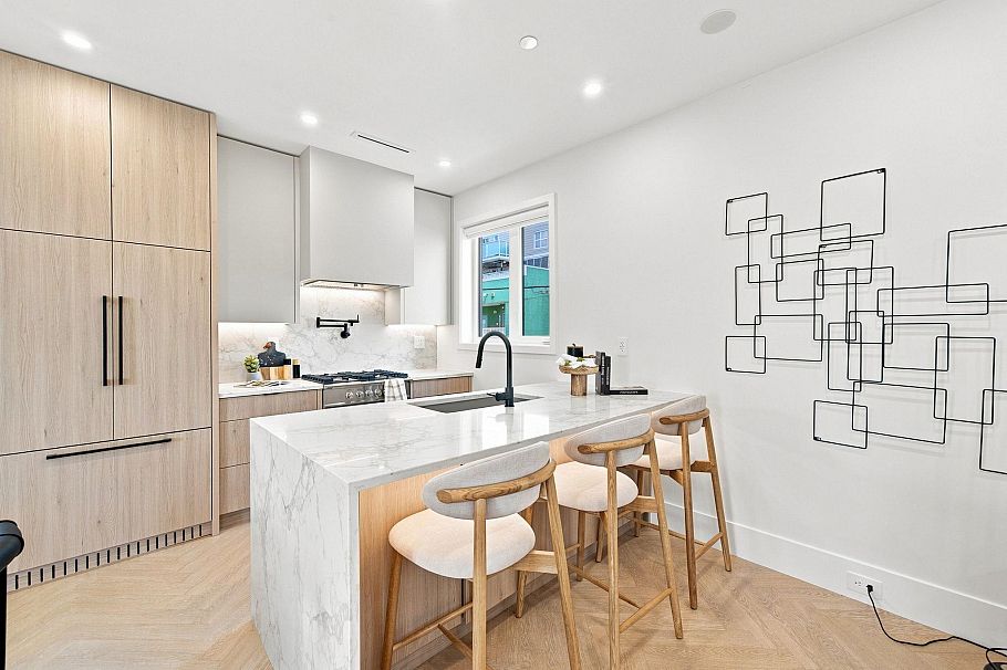 3 646 E 23rd Avenue Vancouver, BC - 10
