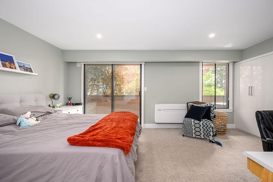 3201 Lonsdale Avenue North Vancouver, BC - 20