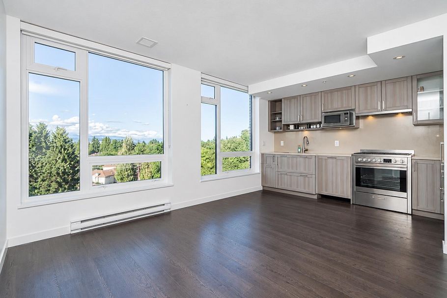 1006 5470 Ormidale Street Vancouver, BC - 2