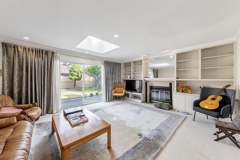 1363 W 48th Avenue Vancouver, BC - 26