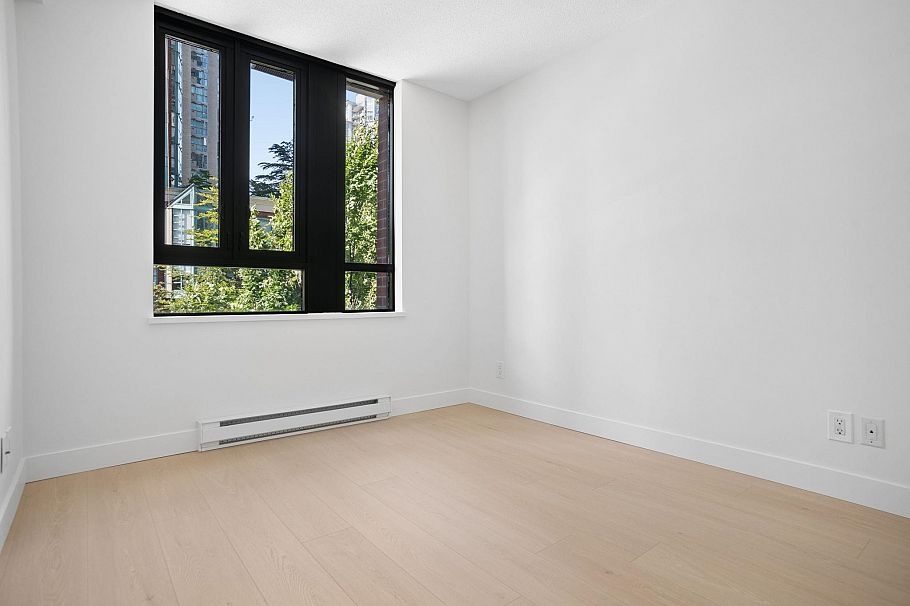 TH938 Homer Street Vancouver, BC - 11
