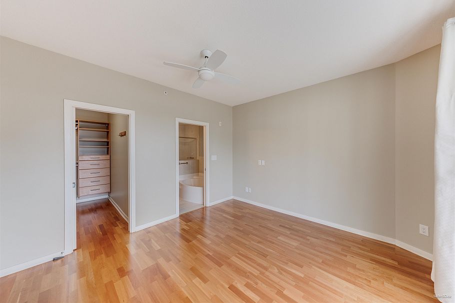 510 530 Raven Woods Drive North Vancouver, BC - 20