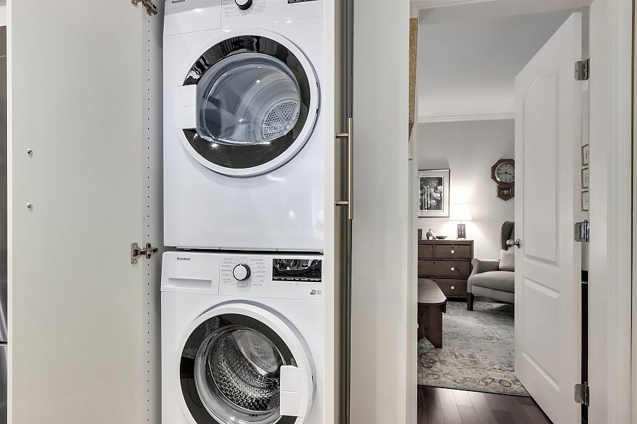 3 886 Broughton Street Vancouver, BC - 24