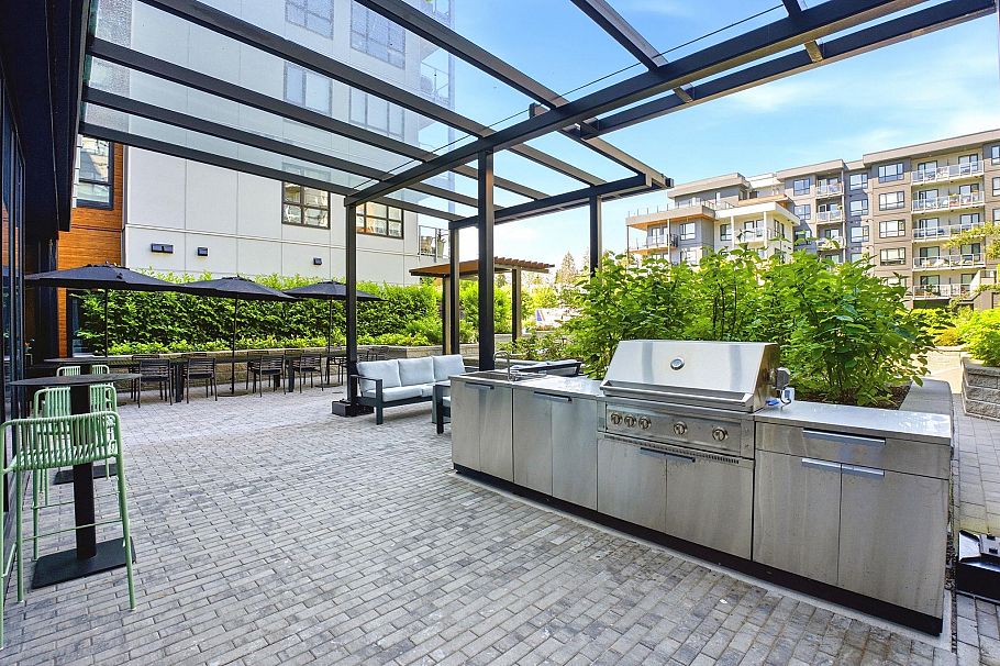 513 3596 Malsum Drive North Vancouver, BC - 26