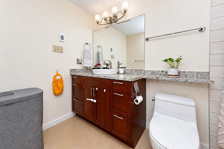 112 1274 Barclay Street Vancouver, BC - 8