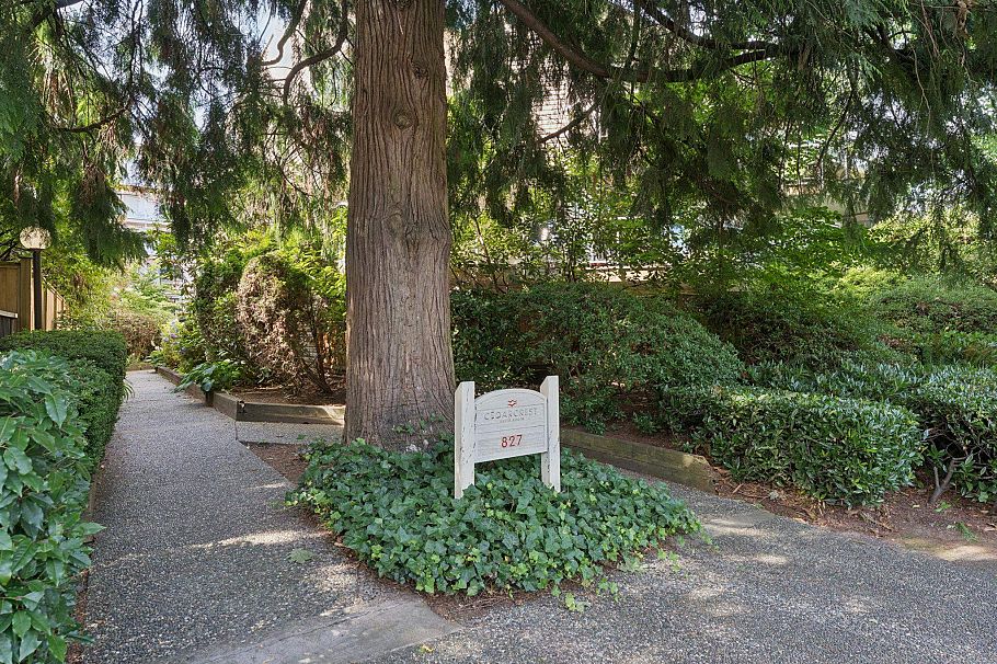 304 827 W 16th Street North Vancouver, BC - 16