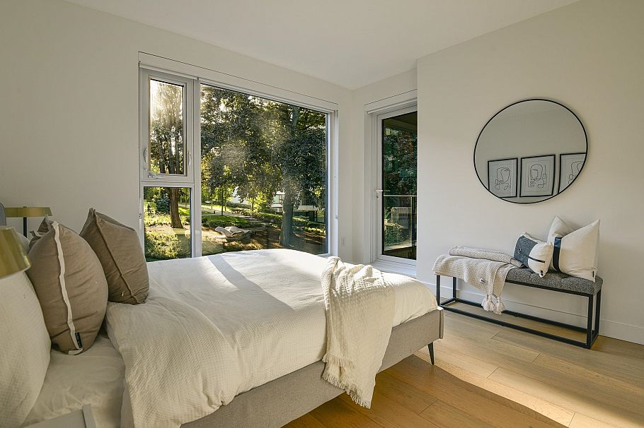 302 7128 Adera Street Vancouver, BC - 17