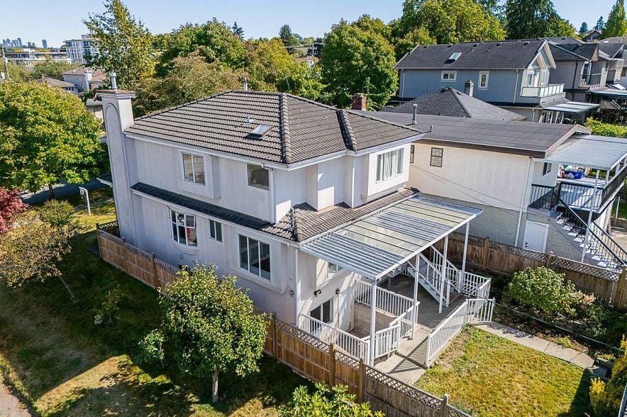 4803 Fleming Street Vancouver, BC - 5