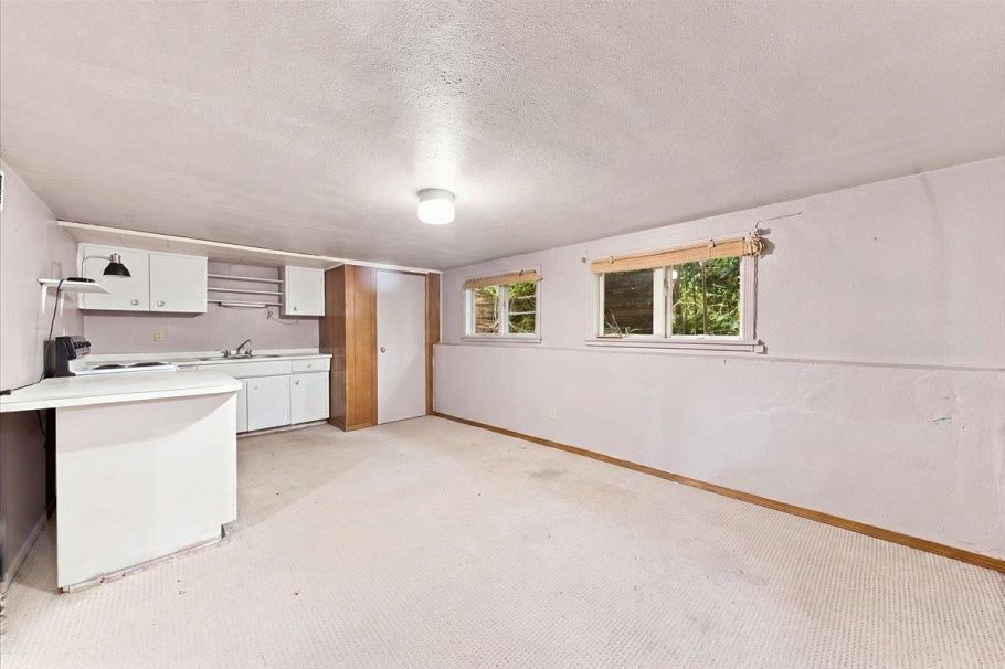 2971 W 37th Avenue Vancouver, BC - 15