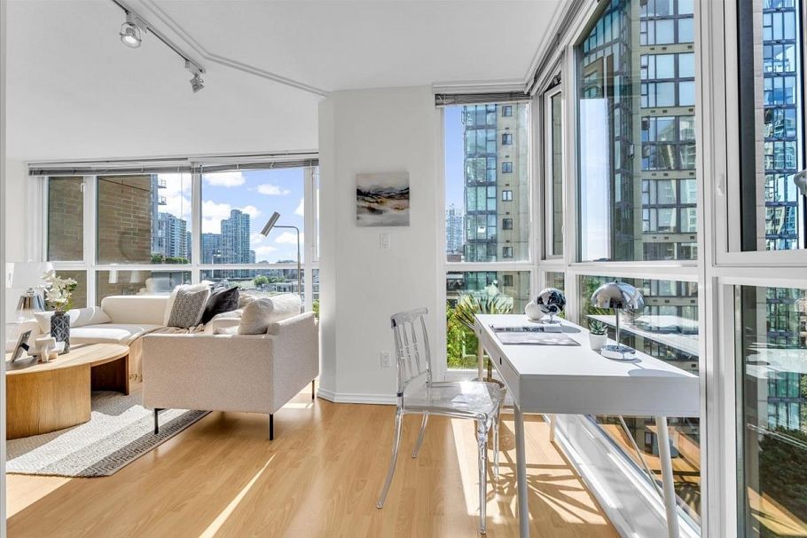 708 1188 Richards Street Vancouver, BC - 8