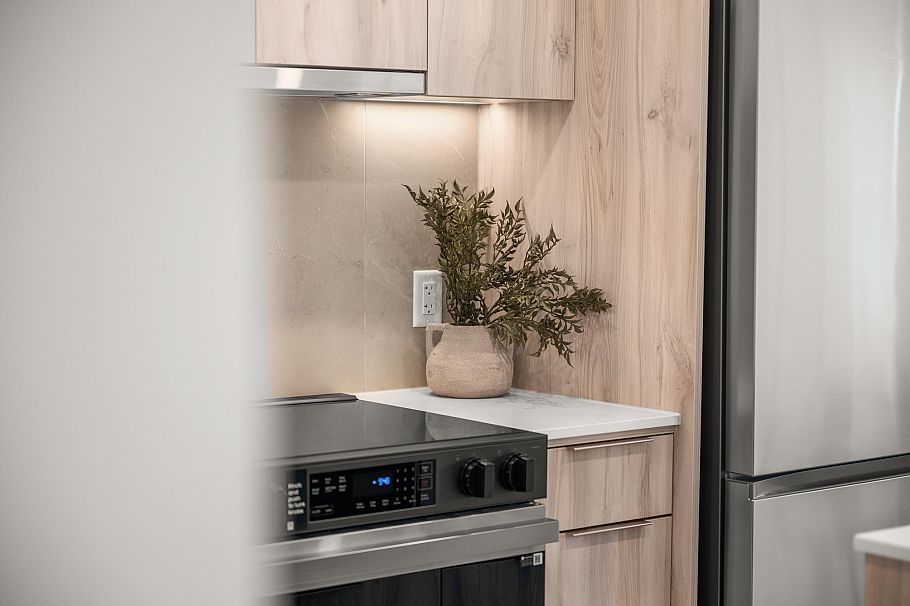 613 3596 Malsum Drive North Vancouver, BC - 11