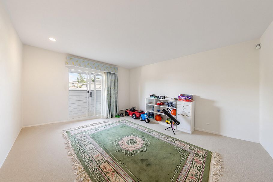 1363 W 48th Avenue Vancouver, BC - 18