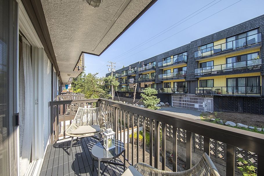 203 270 W 3rd Street North Vancouver, BC - 20