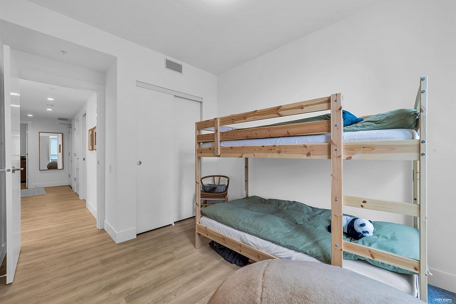 306 2325 Emery Court North Vancouver, BC - 8