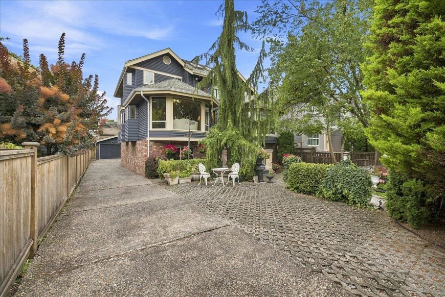 2813 W 3rd Avenue Vancouver, BC - 35