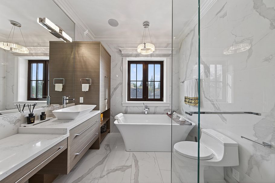 2168 W 22nd Avenue Vancouver, BC - 27