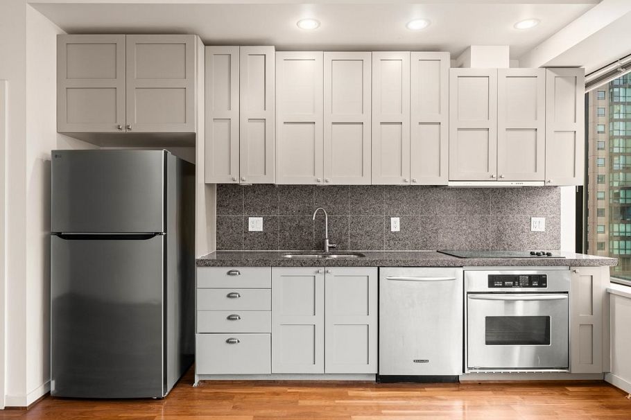 1113 1333 Georgia Street Vancouver, BC - 11