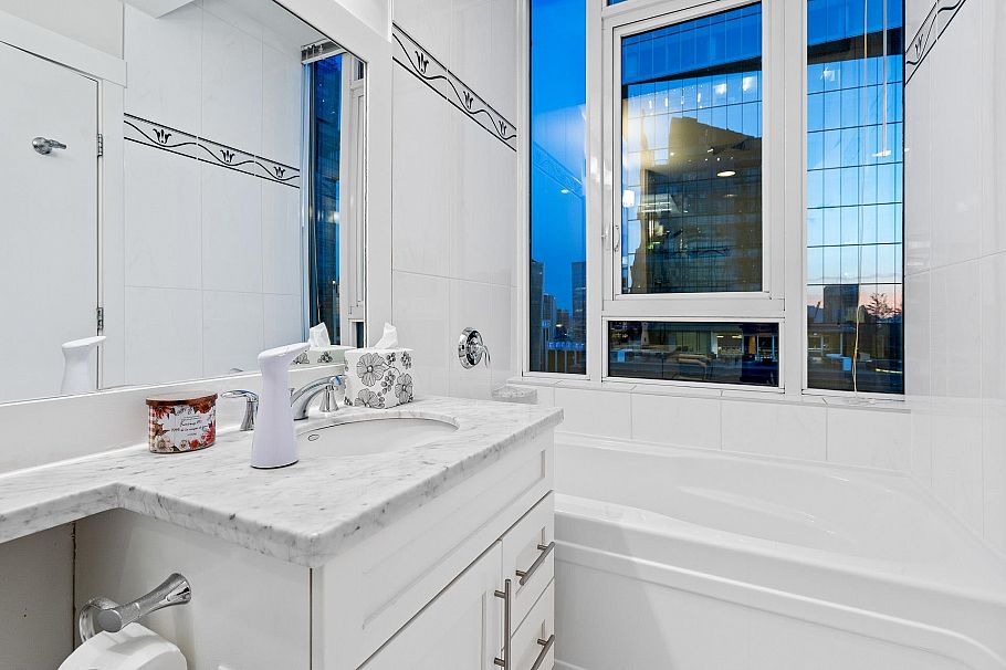3303 1189 Melville Street Vancouver, BC - 20