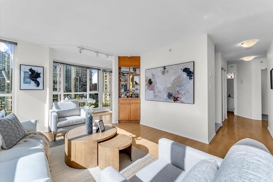 708 1188 Richards Street Vancouver, BC - 4