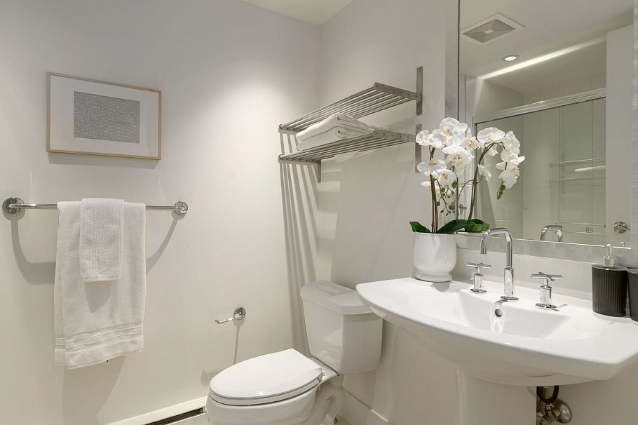 2943 Laurel Street Vancouver, BC - 16