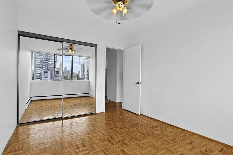 901 1850 Comox Street Vancouver, BC - 7
