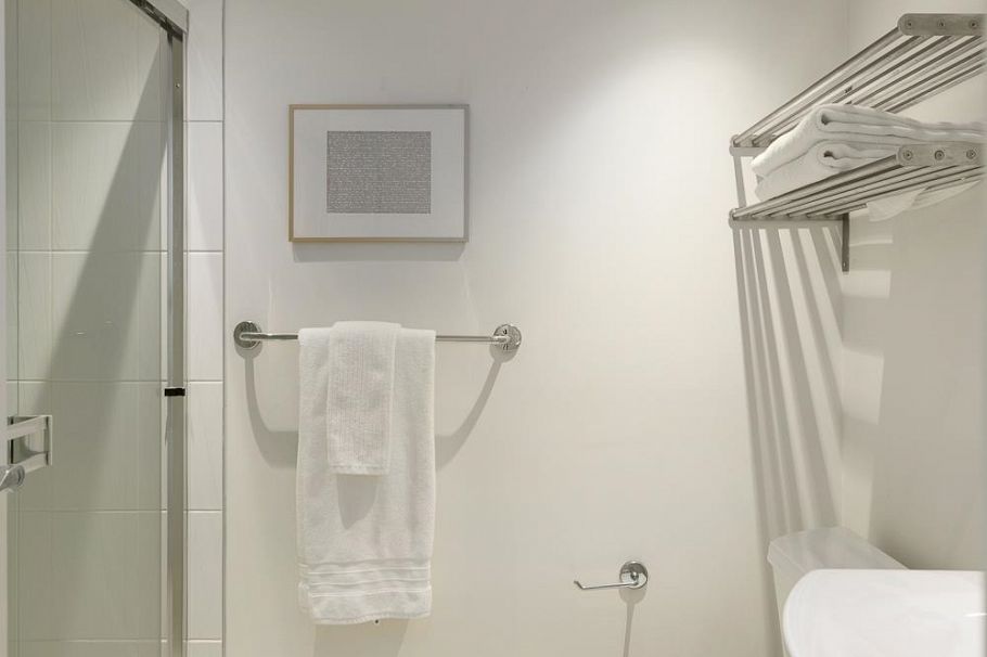 2943 Laurel Street Vancouver, BC - 17