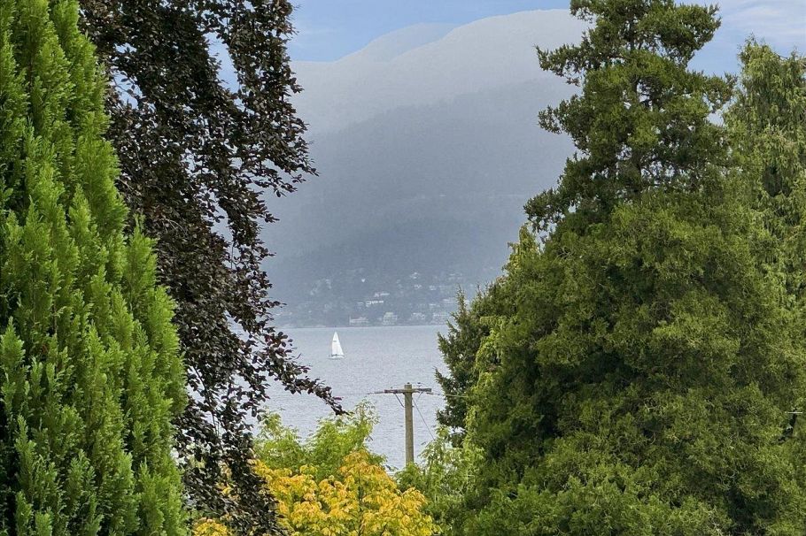2813 W 3rd Avenue Vancouver, BC - 29