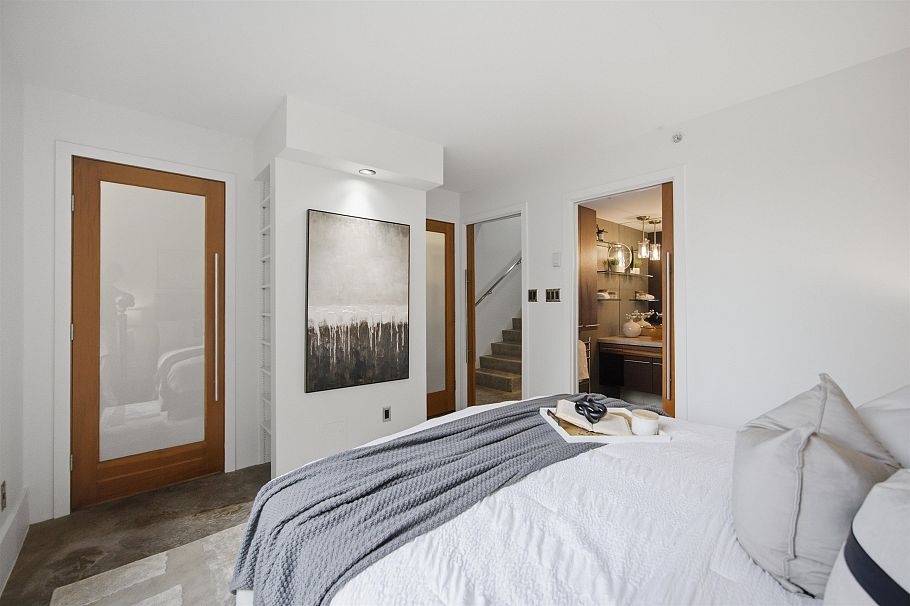 1182 Richards Street Vancouver, BC - 23