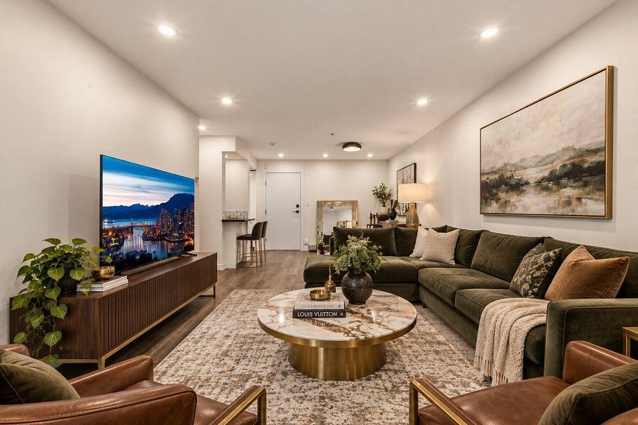 102 1550 SW Marine Drive Vancouver, BC - 2