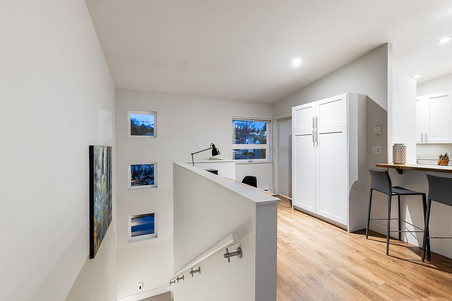 FRSL17 415 W Esplanade Avenue North Vancouver, BC - 16