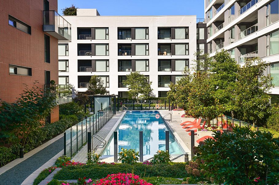 302 7128 Adera Street Vancouver, BC - 38