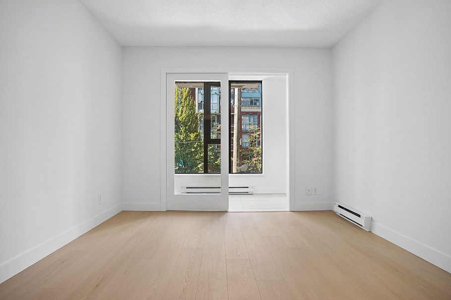 TH938 Homer Street Vancouver, BC - 9