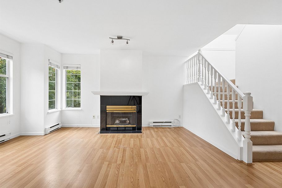 5 4149 Sophia Street Vancouver, BC - 3