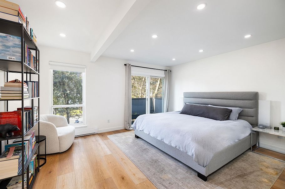 416 St. Georges Avenue North Vancouver, BC - 6