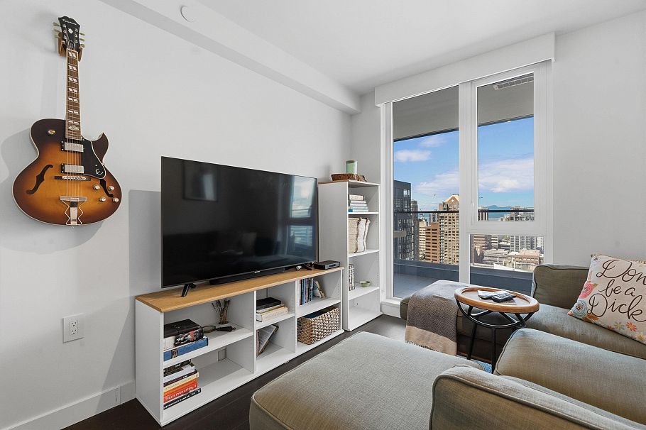 2607 1111 Richards Street Vancouver, BC - 26